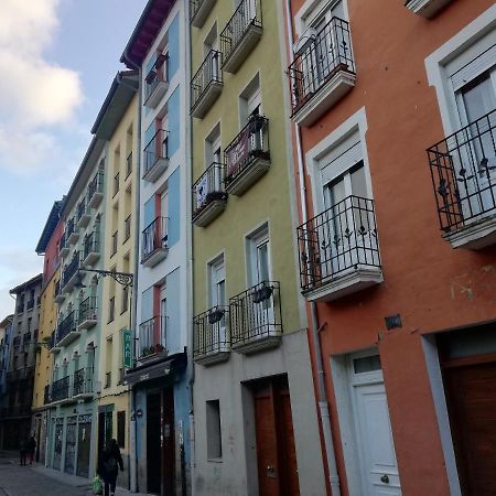 Calle Ansoleaga A 100 Mts Del Ayuntamiento 팜플로나 외부 사진