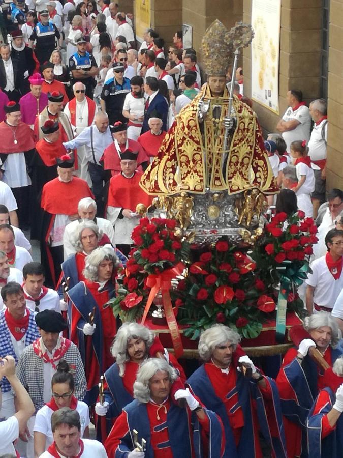 Calle Ansoleaga A 100 Mts Del Ayuntamiento 팜플로나 외부 사진